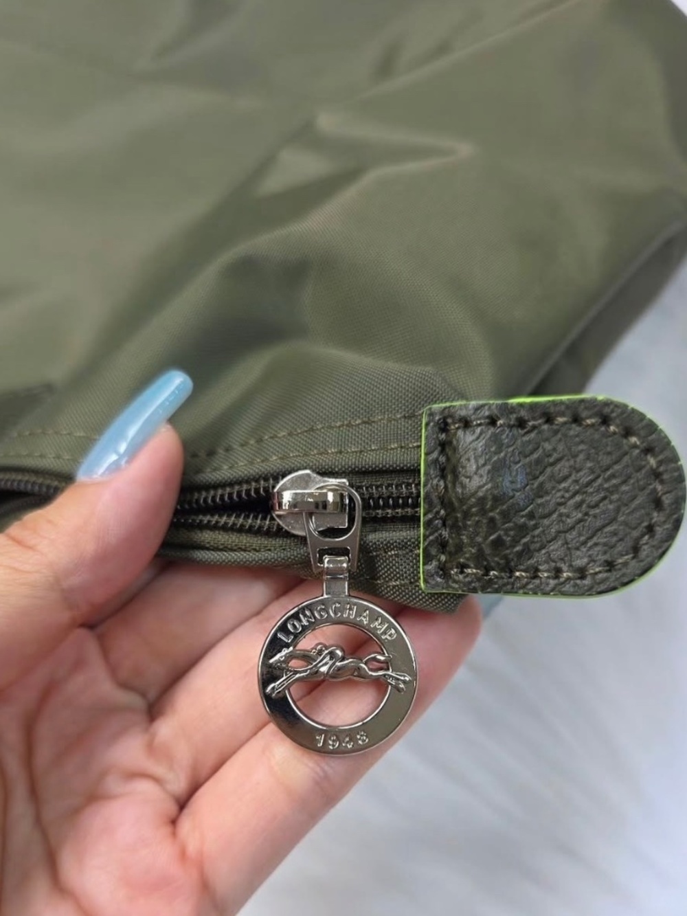 🌿NWT Forest green Longchamp Large - Picture 4 of 6
